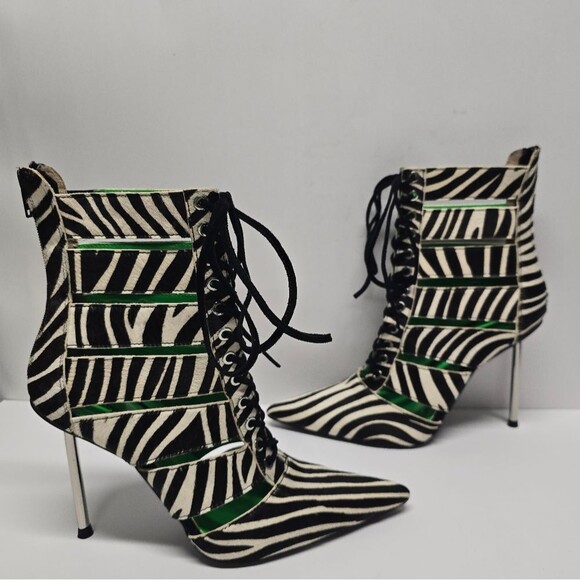 Jeffrey Campbell Dominion Zebra Print Fur Leather Pointy Toe Cut Out Boots Sz 8 - Picture 4 of 9